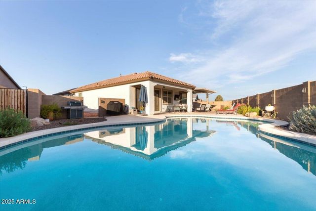 18879 W CHOLLA Street, Surprise, AZ 85388