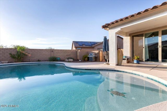 18879 W CHOLLA Street, Surprise, AZ 85388