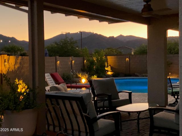 18879 W CHOLLA Street, Surprise, AZ 85388