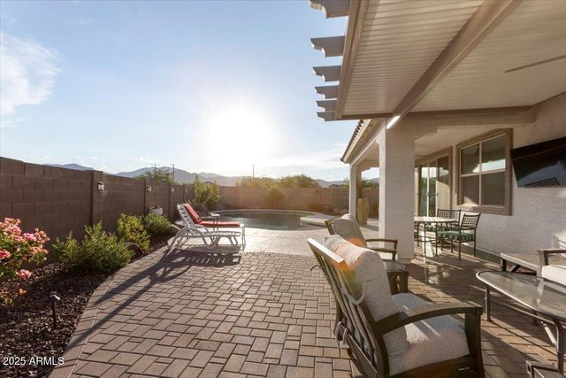 18879 W CHOLLA Street, Surprise, AZ 85388