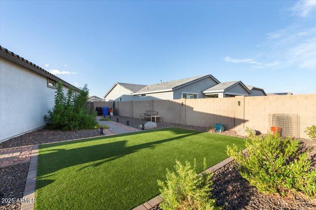 18879 W CHOLLA Street, Surprise, AZ 85388