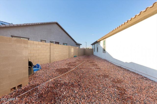18879 W CHOLLA Street, Surprise, AZ 85388