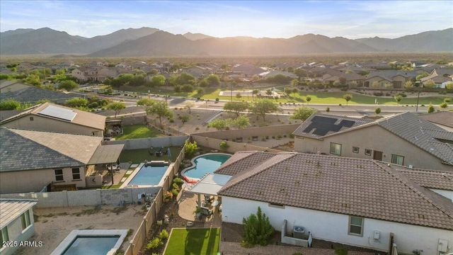 18879 W CHOLLA Street, Surprise, AZ 85388