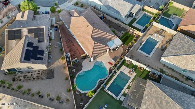 18879 W CHOLLA Street, Surprise, AZ 85388