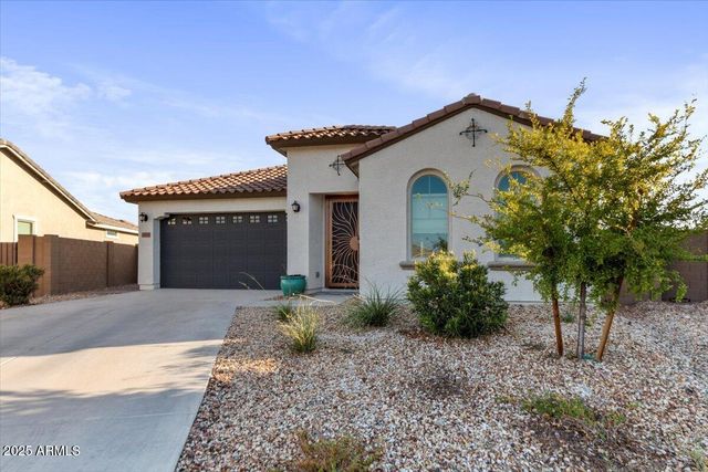 18879 W CHOLLA Street, Surprise, AZ 85388
