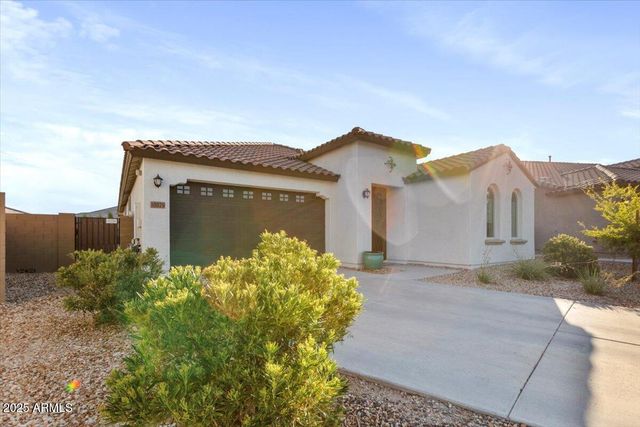 18879 W CHOLLA Street, Surprise, AZ 85388