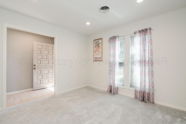 6810 MONTAGUE Drive, Amarillo, TX 79109