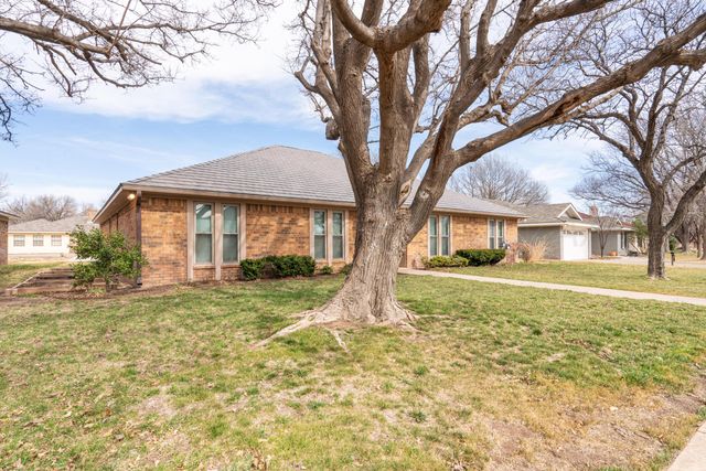 6810 MONTAGUE Drive, Amarillo, TX 79109