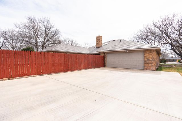 6810 MONTAGUE Drive, Amarillo, TX 79109