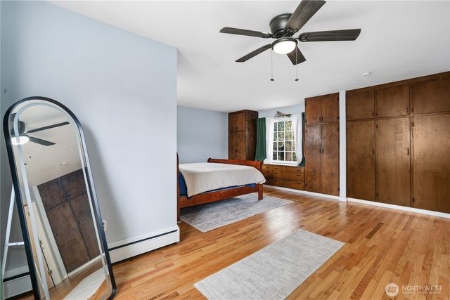 18 Ponce de Leon Crk SW, Lakewood, WA 98499
