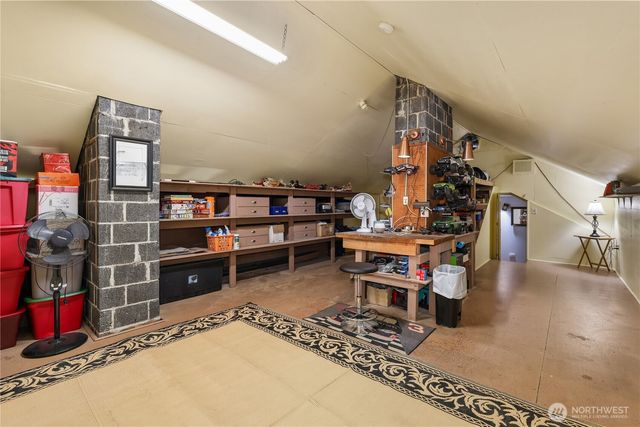 18 Ponce de Leon Crk SW, Lakewood, WA 98499