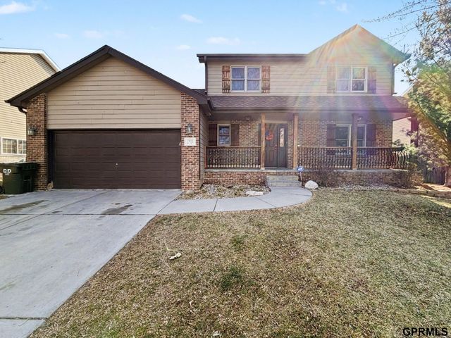 7400 S 17 Street, Lincoln, NE 68512