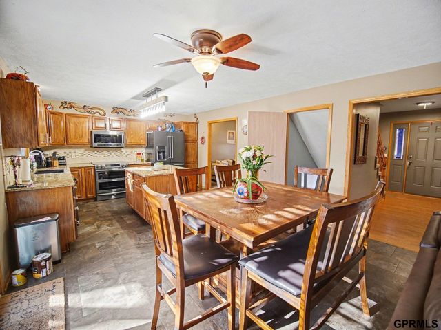 7400 S 17 Street, Lincoln, NE 68512