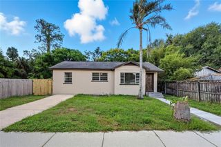 1124 DOUGLAS AVENUE, Deland, FL 32720
