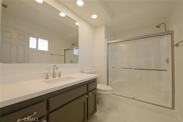 11724 Jamacha Road, Apple Valley, CA 92308