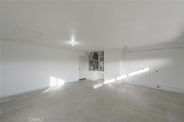 11724 Jamacha Road, Apple Valley, CA 92308