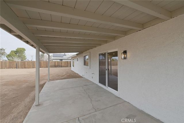 11724 Jamacha Road, Apple Valley, CA 92308