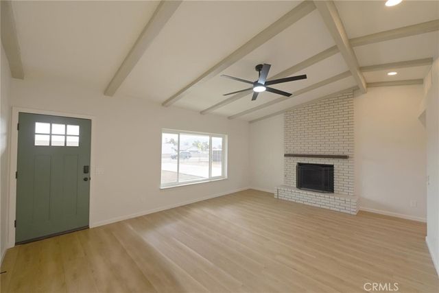 11724 Jamacha Road, Apple Valley, CA 92308