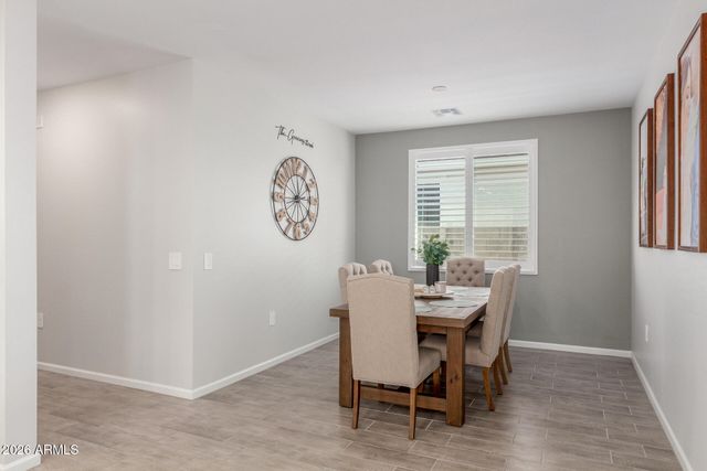 2709 E HOUSTON Avenue, Apache Junction, AZ 85119