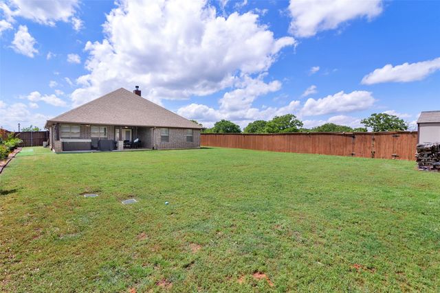 2800 S Lillis Lane, Denison, TX 75020
