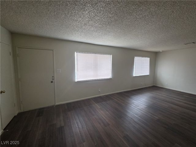 6232 Blair Way, Las Vegas, NV 89107