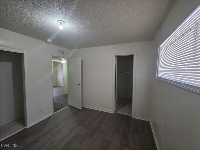 6232 Blair Way, Las Vegas, NV 89107