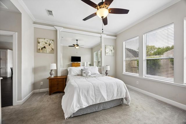 6146 Bradie Court, League City, TX 77573