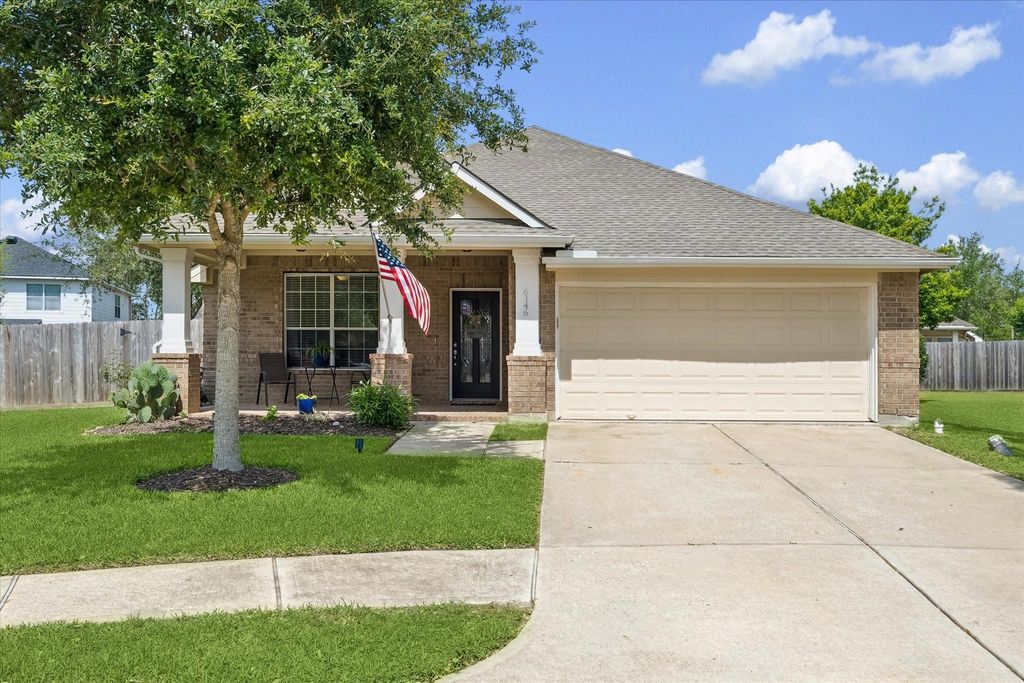 6146 Bradie Court, League City, TX 77573