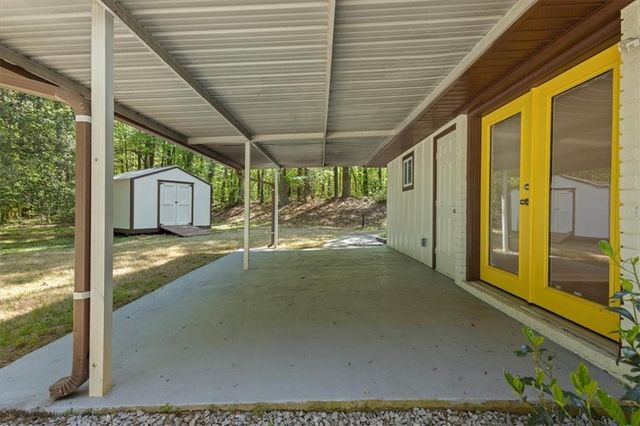 2013 Ridge Road, Dallas, GA 30157