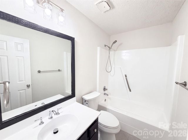 9020 Bartlett Road, Charlotte, NC 28227