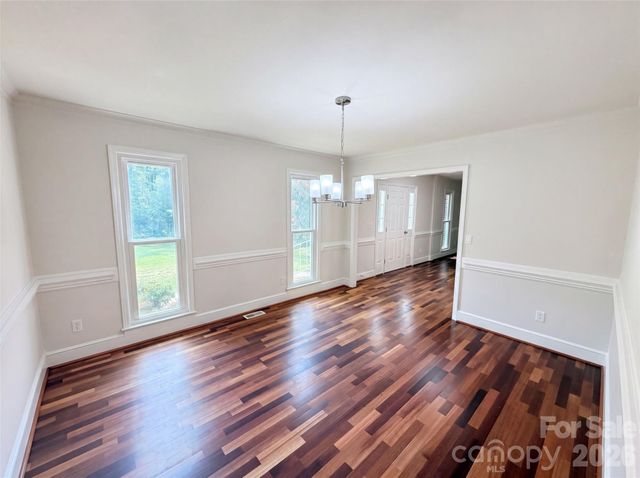 9020 Bartlett Road, Charlotte, NC 28227