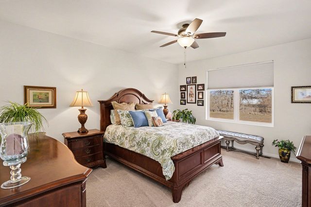 5725 Trail Side Lane, Hamburg Twp, MI 48189