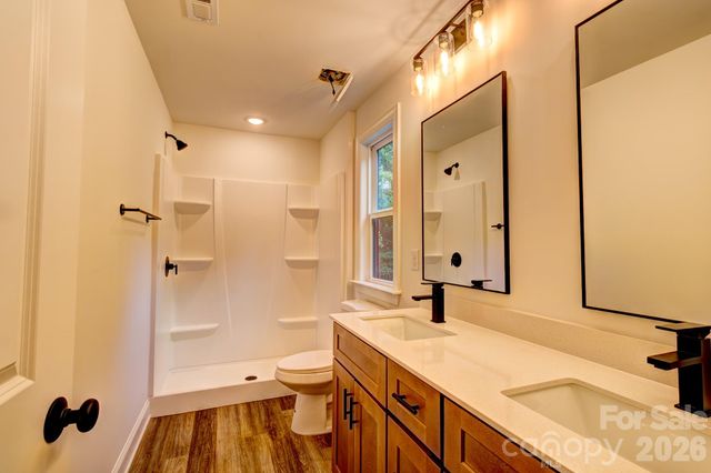 504 Oakland Drive, Shelby, NC 28150