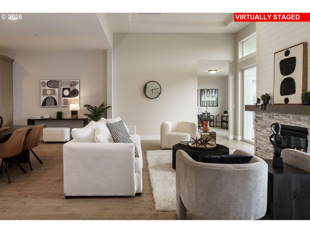 16074 BARLOW TRAIL Ln, Oregon City, OR 97045