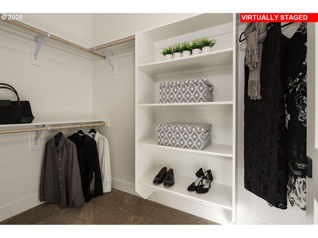 16074 BARLOW TRAIL Ln, Oregon City, OR 97045