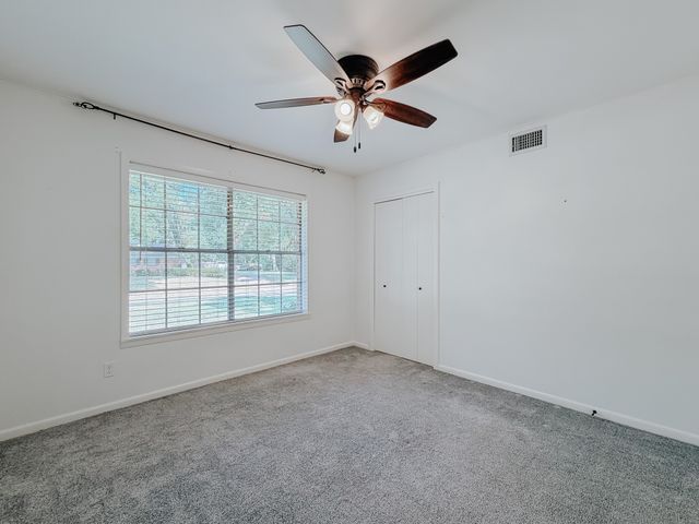 2002 Mimosa Drive, Corsicana, TX 75110