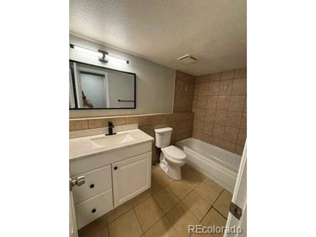 14704 E 2ND Ave E-111, Aurora, CO 80011