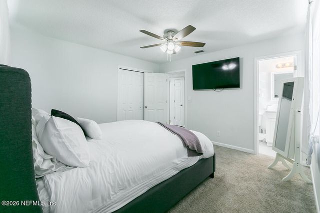 6221 ASHWOOD Lane, Jacksonville, FL 32277