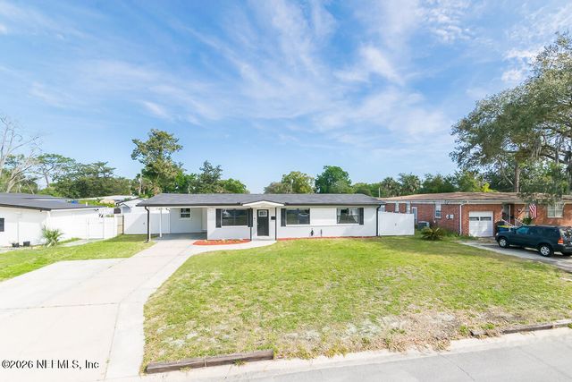 6221 ASHWOOD Lane, Jacksonville, FL 32277
