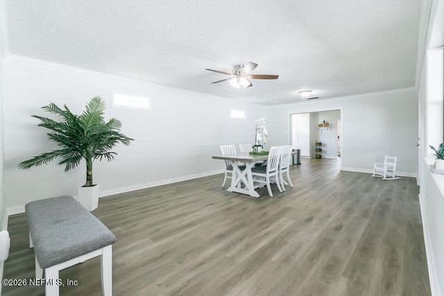 6221 ASHWOOD Lane, Jacksonville, FL 32277