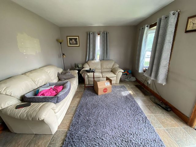 1226 Warren Avenue, Belvidere, IL 61008