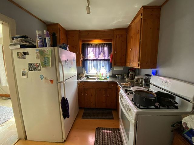 1226 Warren Avenue, Belvidere, IL 61008