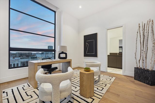 2323 San Felipe Street 1101, Houston, TX 77019