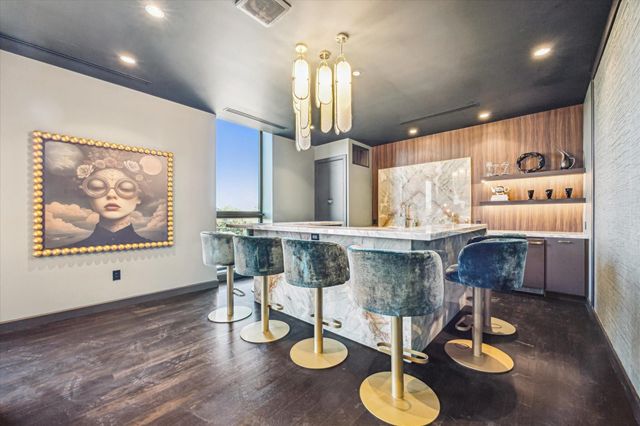 2323 San Felipe Street 1101, Houston, TX 77019