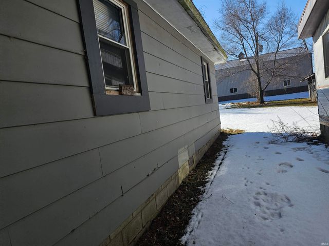 71 Ems D24b Lane, Syracuse, IN 46567