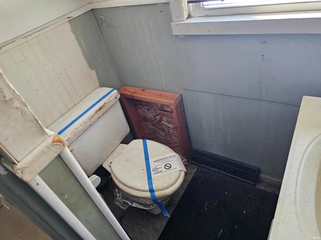 71 Ems D24b Lane, Syracuse, IN 46567