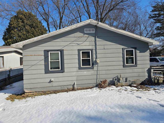 71 Ems D24b Lane, Syracuse, IN 46567