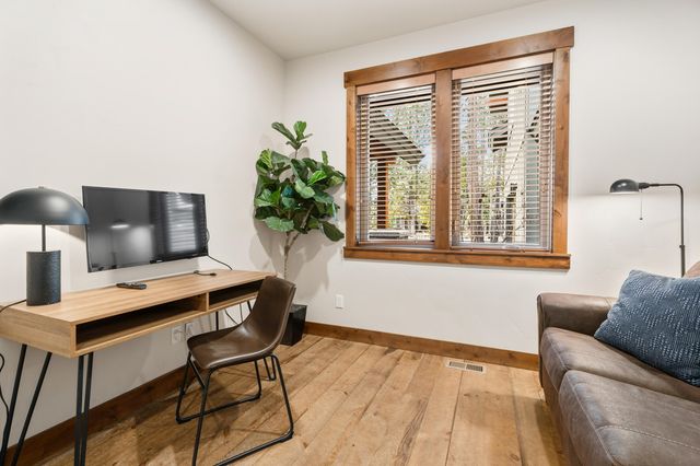 56682 Glowstone Loop Lot 25, Bend, OR 97707