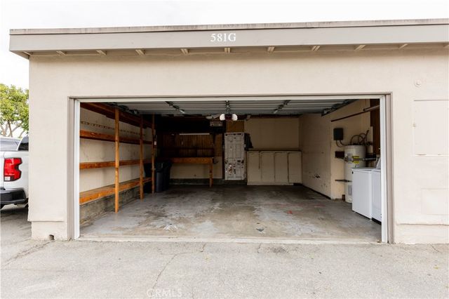 581 W Alton G, Santa Ana, CA 92707