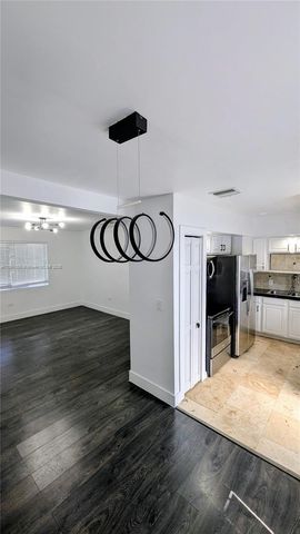 340 NW 132nd St, North Miami, FL 33168